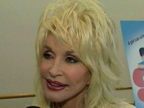 Dolly Parton, in duet cu Lady Gaga?
