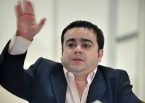 Adrian Minune: M-am saturat sa fiu intrebat de ceasuri o data la sase luni