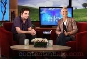 Robert Pattinson, marcat de o profesoara severa
