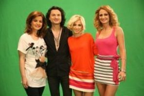 Ionut Ruscior de la Publika canta imnul Pro Tv International