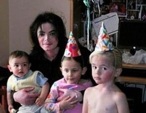 Diana Ross primeste custodia copiilor lui Michael Jackson