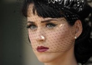 Katy Perry nu a avut copilarie
