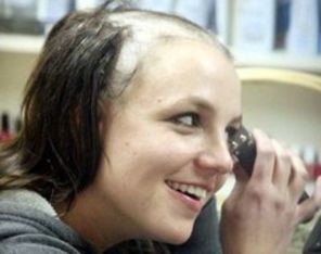 Dj Moby: `Britney Spears este o carcasa sparta`