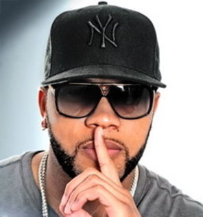 Flo Rida a inregistrat albumul R.O.O.T.S. in baie