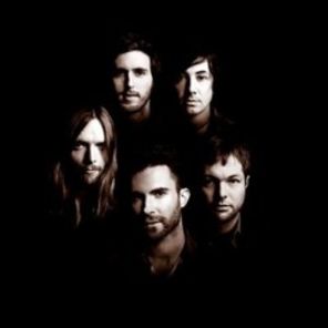 Maroon 5 - Out Of Goodbyes videoclip