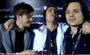 Hotel FM au cantat beti piesa Change (video)