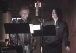 Michael Jackson, inregistrare rara cu Barry Gibb de la Bee Gees (video)
