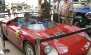Ferrari-ul unicat al lui Chris Rea, expus in Bucuresti