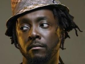Will.i.am si-a uitat versurile pe scena (video)