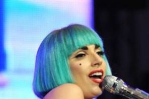 Lady Gaga, in aceeasi tinuta de trei ori intr-o luna