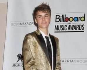 Justin Bieber, pentru fanii sai: `Promit sa fiu mereu alaturi de voi`