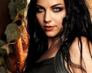 Evanescence lanseaza un nou album in octombrie