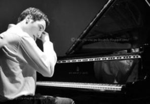 Recital de pian Iulian Neculache la Ateneul Roman