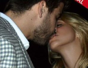 Shakira si Pique, escapada romantica in Grecia (poze)