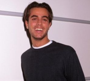 Enrique Iglesias, refuzat de fete in adolescenta