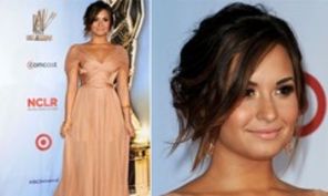 Demi Lovato, imbracata de un designer roman la ALMA Awards 2011 (foto)