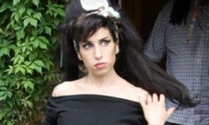 Fundatia Amy Winehouse, lansata de ziua artistei