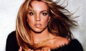 Si totusi, Britney Spears este logodita?