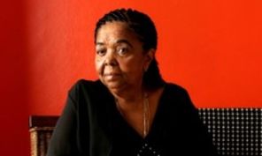 Concertul Cesaria Evora se amana pentru luna decembrie