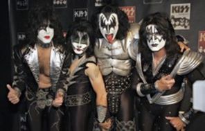 Posibila colaborare Kiss cu Lady Gaga
