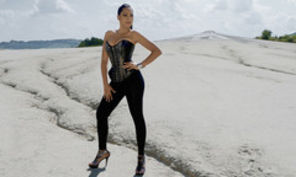 Hot new:  Shazelle - If We Fell in Love (videoclip)