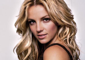 Britney Spears lanseaza videoclipul "Criminal" saptamana viitoare