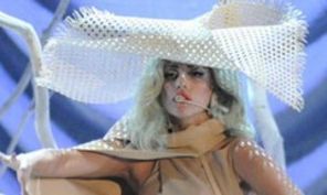 Lady Gaga i-a cantat lui Bill Clinton "Bill Romance" (Video)