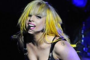 Lady Gaga a dezvaluit coperta single-ului "Marry The Night"