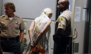 Lindsay Lohan, din nou in catuse