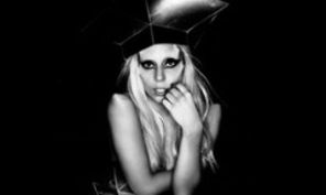 Lady Gaga ar putea juca intr-un film