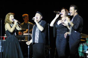 Concerte sold-out cu The Manhattan Transfer la Dimitriou&rsquo;s Jazz Alley din Seattle!