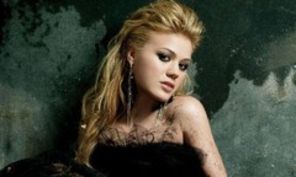 Kelly Clarkson nu a fost niciodata indragostita