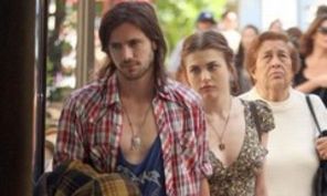 Frances Bean Cobain s-a logodit