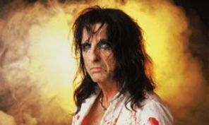 Alice Cooper: "Intotdeauna m-am ferit de droguri"
