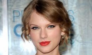 Taylor Swift insista ca nu a pozat in ipostaze porno