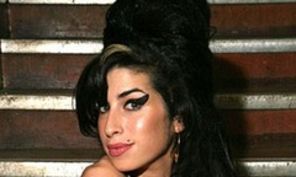 Janis Winehouse: "Amy simtea ca e invincibila"