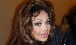 La Toya crede ca Michael Jackson a fost in sala de judecata