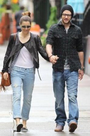 Oficial! Justin Timberlake s-a impacat cu Jessica Biel