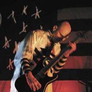 Chamberlin a parasit Smashing Pumpkins; Billy Corgan inregistreaza album