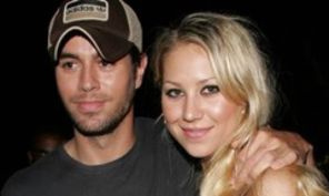 Enrique Iglesias va fi tatic. Anna Kournikova este insarcinata (poze)