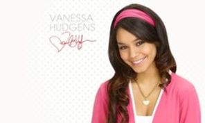 Vanessa Hudgens: Filmele Disney m-au vindecat de timiditate