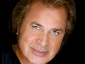 Engelbert Humperdink a daruit romanilor o seara de neuitat