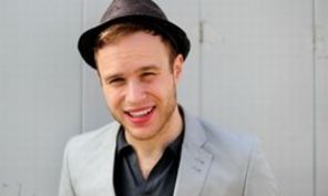 Olly Murs ignora fetele frumoase