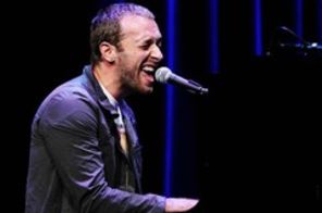 Chris Martin, despre Lady Gaga: Compune refrene mai bune decat ale mele