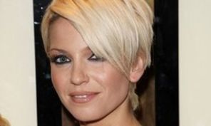 Sarah Harding a facut terapie cu ajutorul cailor