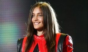 Paris Jackson: "Am dus o viata normala"