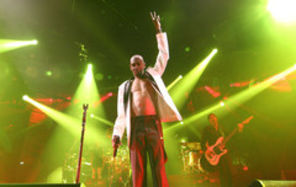 Faithless lanseaza pe DVD concertul de adio