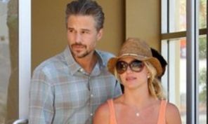 Britney Spears s-ar putea logodi in seara aceasta