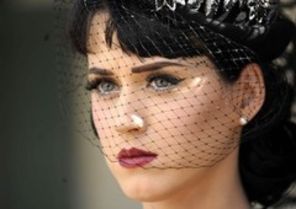 Katy Perry, artistul anului 2011