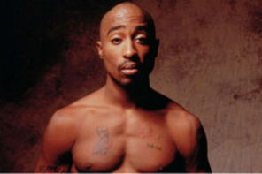 Inregistrarea porno cu 2Pac a fost vanduta unui colectionar